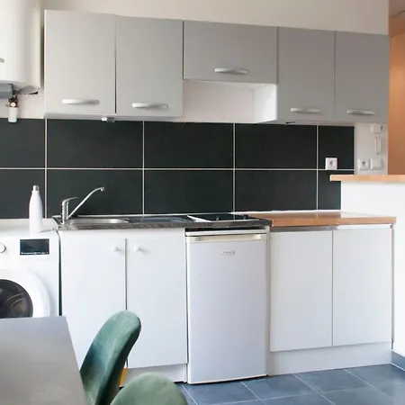 Bright Apartment With Wifi In Paris