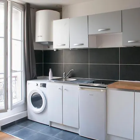 Bright Apartment With Wifi In Paris Apartment Paris